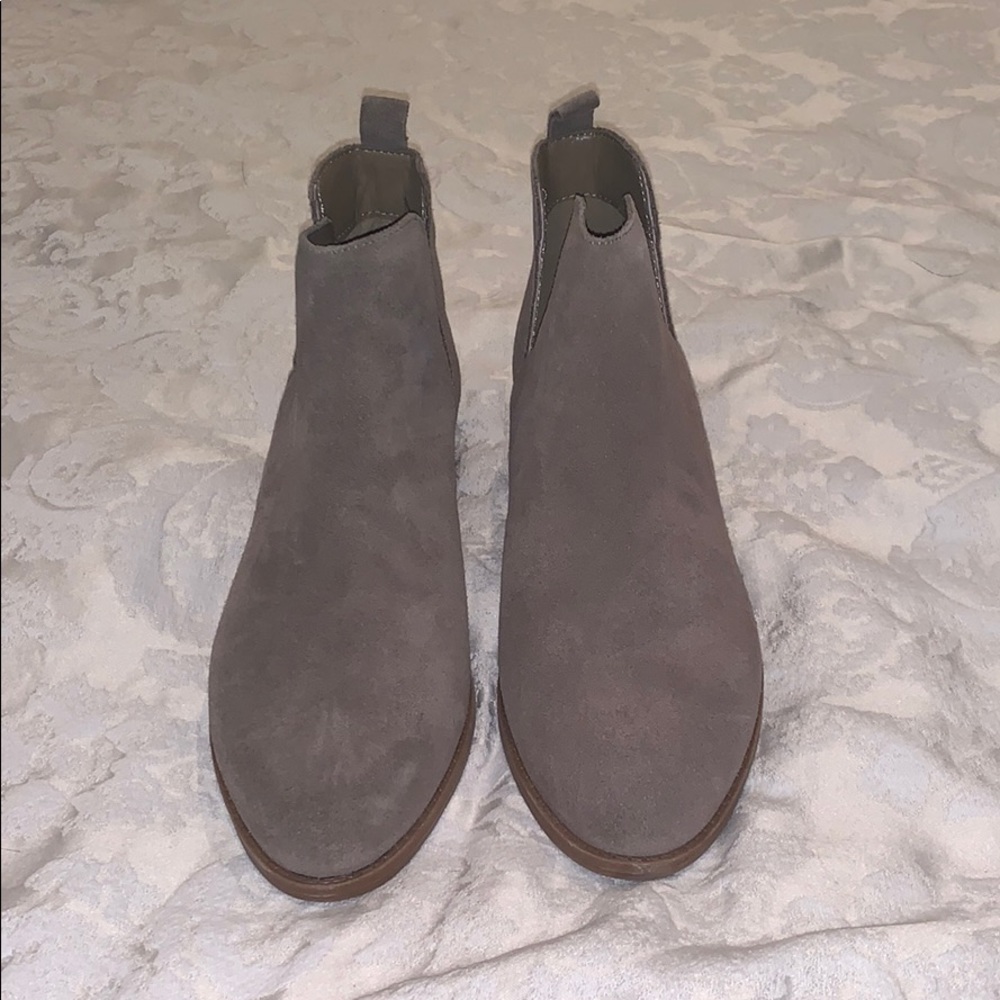 Steve Madden booties